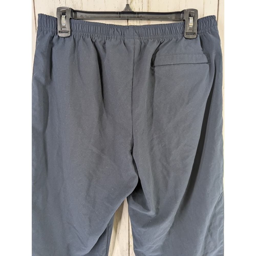 Under Armour Size Medium Dark Blue White Stripe Active Windbreaker Crop‎ Pants - Picture 6 of 7